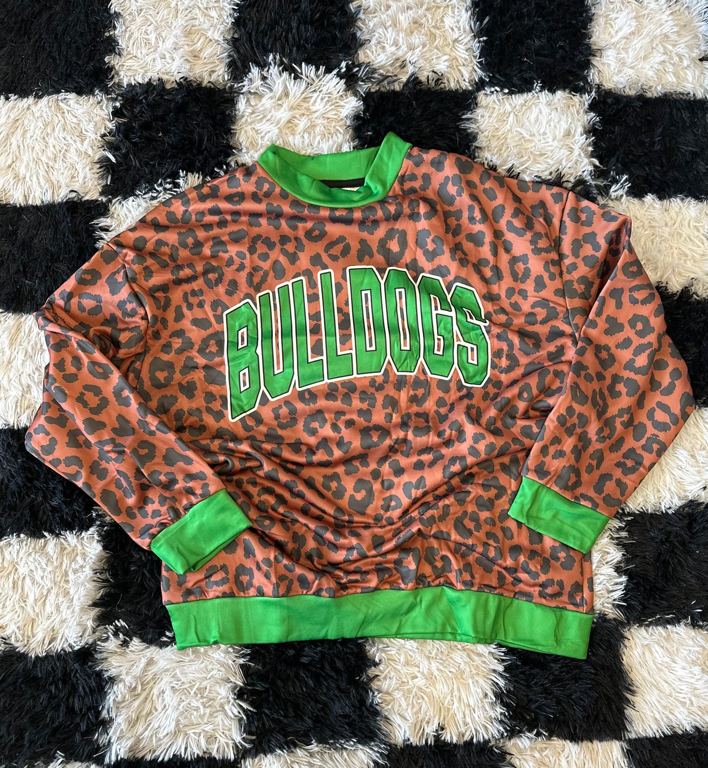 Bulldogs Leopard Mockneck